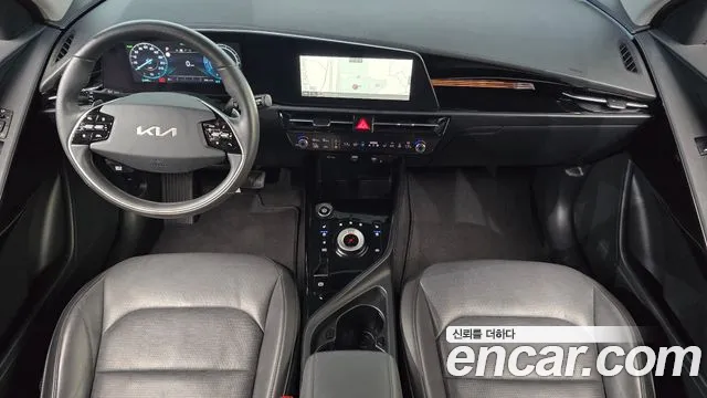 Kia Niro Niro (New) — Фото автомобиля 10