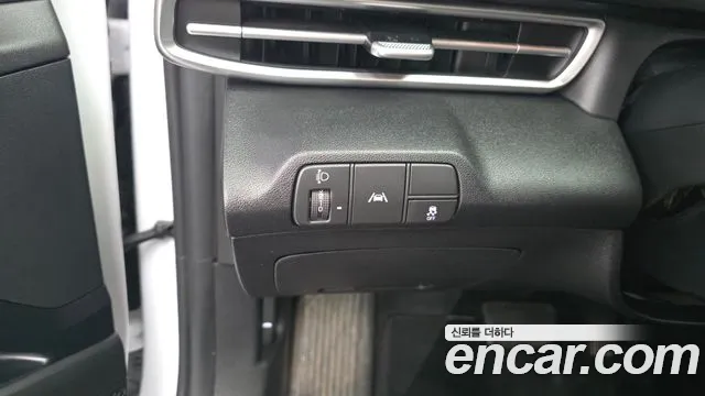 Hyundai AVANTE Avante (CN7) — Фото автомобиля 19