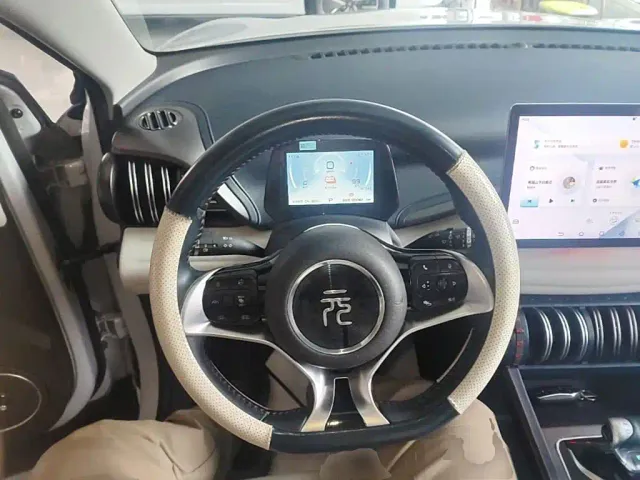 BYD Yuan PLUS — Фото автомобиля 10
