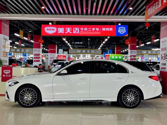 Mercedes-Benz C-Class — Фото автомобиля 5
