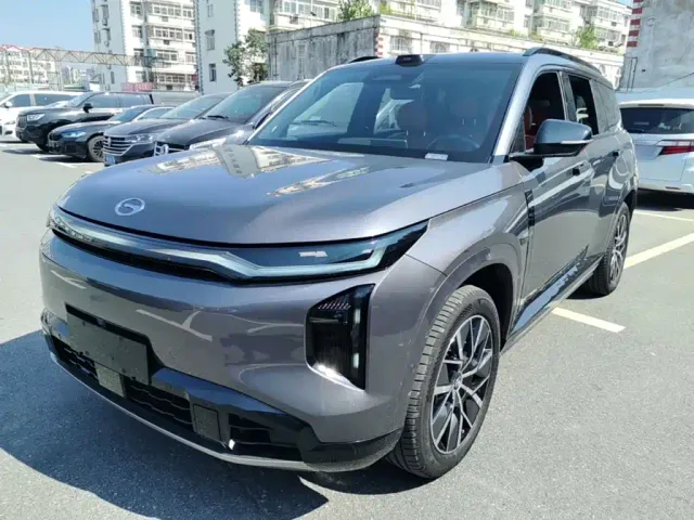 Фотография автомобиля — GAC Trumpchi Xiangwang S7