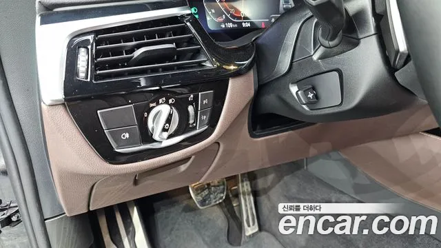 BMW Gran Turismo — Фото автомобиля 13