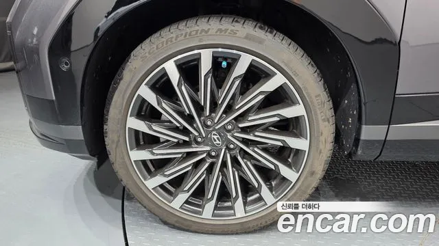 Hyundai Santafe Santa Fe (MX5) Бензин 2.5T 4WD — Фото автомобиля 5