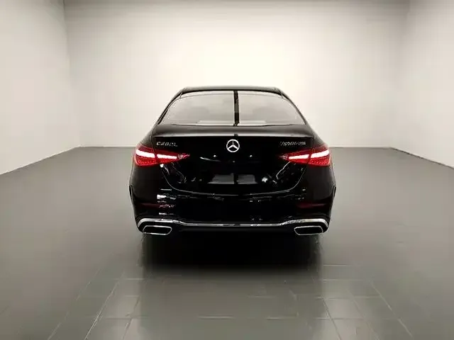 Mercedes-Benz C-Class — Фото автомобиля 6