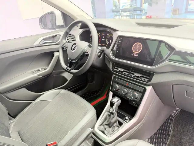 Volkswagen T-Cross — Фото автомобиля 19