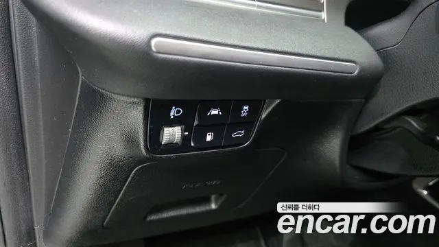 Hyundai Grandeur (New) Hybrid — Фото автомобиля 12
