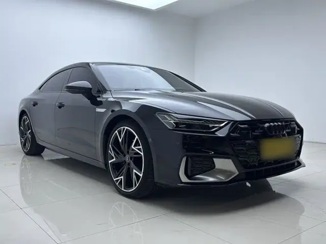 Audi A7L — Фото автомобиля 3