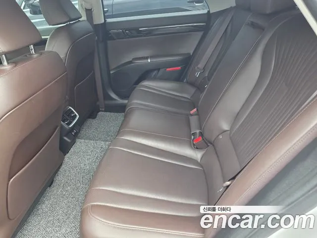Hyundai Grandeur GN7 — Фото автомобиля 11