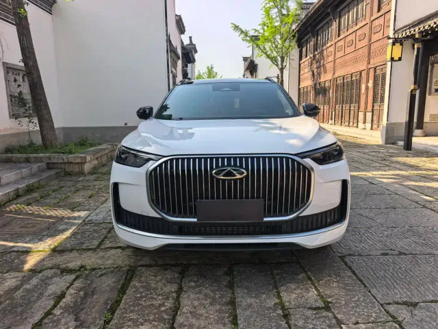 Chery Tiggo 9 — Фото автомобиля 2