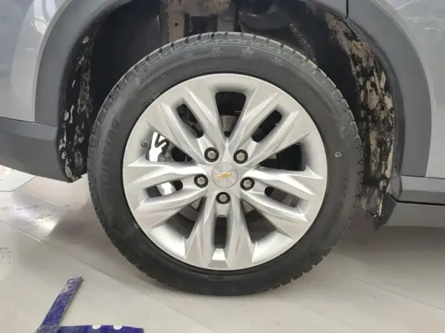 Chevrolet Orlando — Фото автомобиля 6