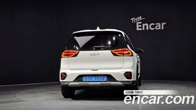 Kia Niro Niro Plus Air — Фото автомобиля 4
