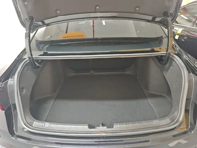 Geely Xingrui — Фото автомобиля 18