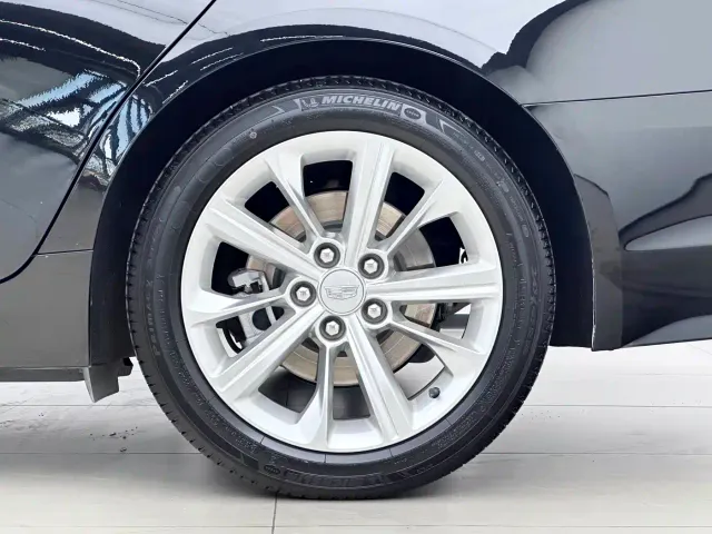 Cadillac CT5 — Фото автомобиля 13