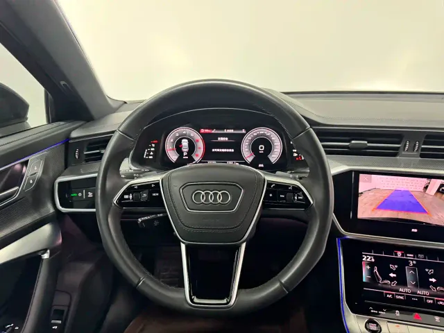 Audi A6L — Фото автомобиля 10