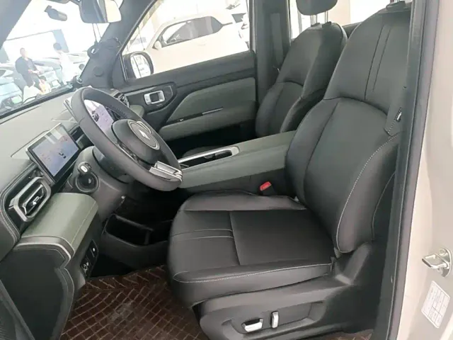 Baojun Yep Plus — Фото автомобиля 14