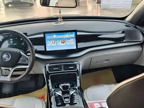 BYD Qin PLUS — Фото автомобиля 8
