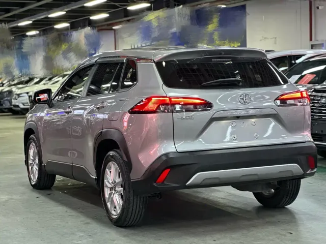 Toyota Corolla Cross — Фото автомобиля 6