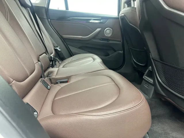 BMW X1 — Фото автомобиля 13