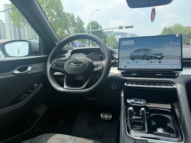 Geely Xingrui — Фото автомобиля 16