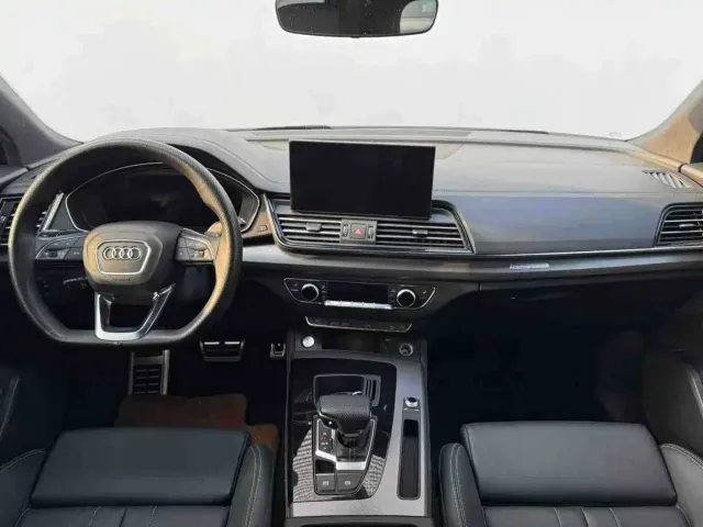 Audi Q5L — Фото автомобиля 7