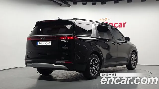 Kia Canival Carnival 4 поколение 9 мест Prestige — Фото автомобиля 2