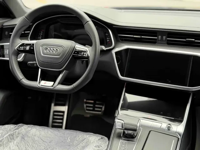 Audi A6L — Фото автомобиля 24