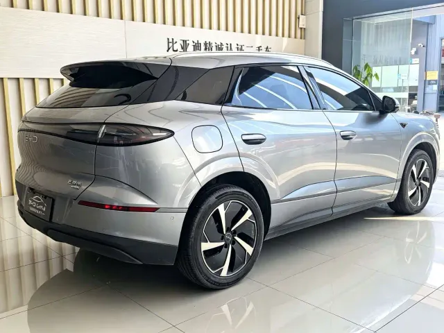 BYD Sealion 06 — Фото автомобиля 6