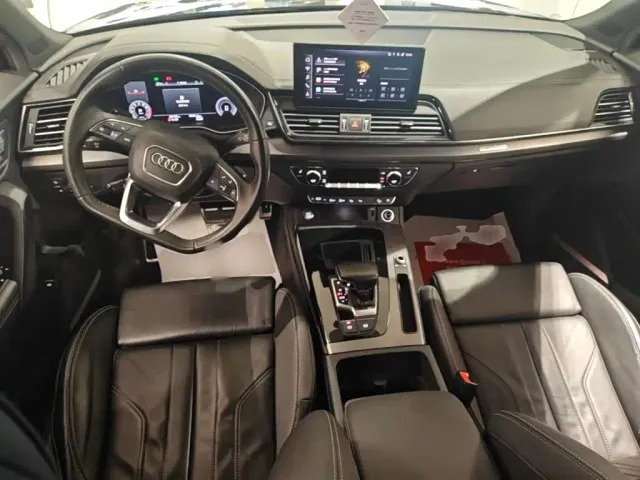 Audi Q5L — Фото автомобиля 13