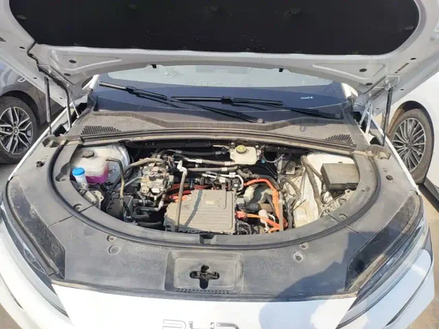 BYD Song PLUS — Фото автомобиля 19