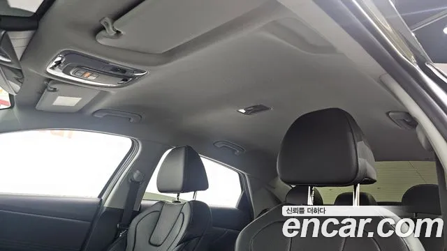Hyundai Avante CN7 — Фото автомобиля 28