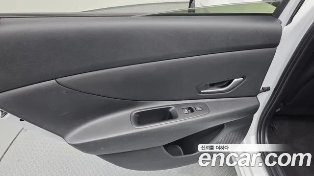 Hyundai AVANTE Avante (CN7) — Фото автомобиля 25