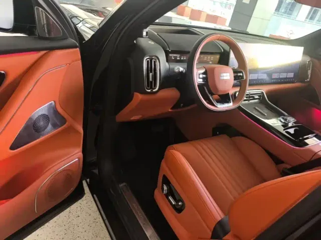 Geely Galaxy M9 — Фото автомобиля 11