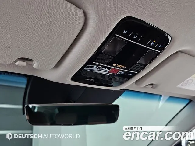 Hyundai Grandeur Grandeur (GN7) 2.5 Бензин 2WD — Фото автомобиля 18