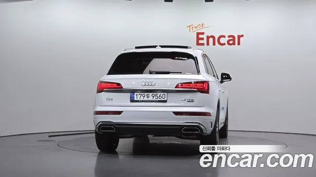 Audi Q5 FY — Фото автомобиля 4