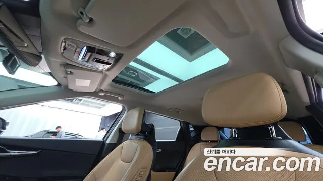 Kia EV6 — Фото автомобиля 24