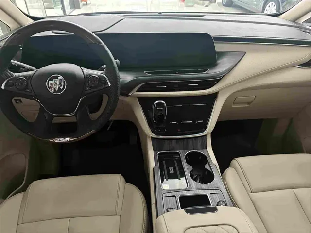 Buick GL8 — Фото автомобиля 15