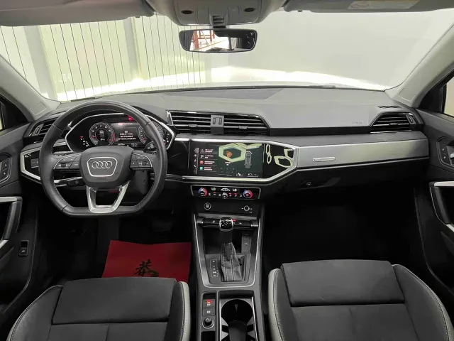 Audi Q3 — Фото автомобиля 16