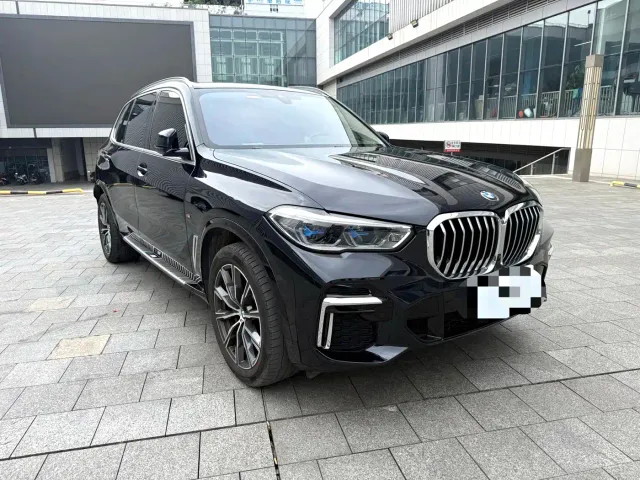 BMW X5 — Фото автомобиля 3