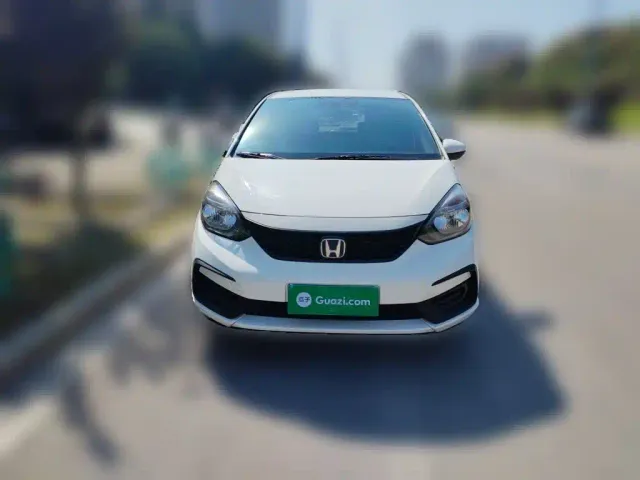 Honda Fit — Фото автомобиля 2