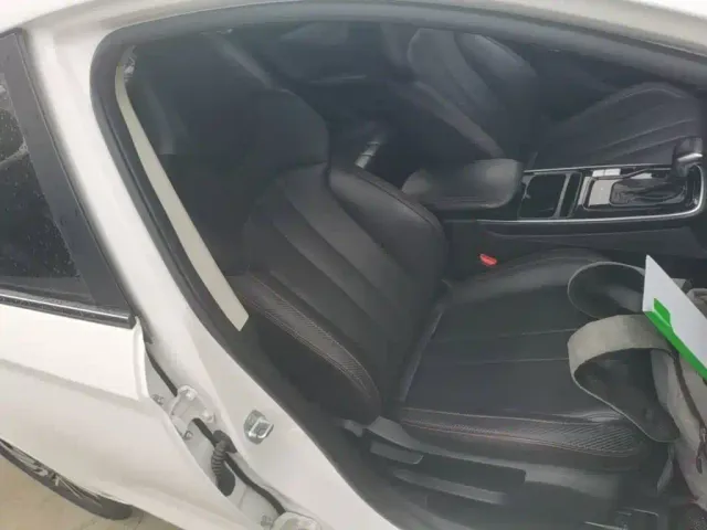 BAIC Beijing U5 PLUS — Фото автомобиля 24