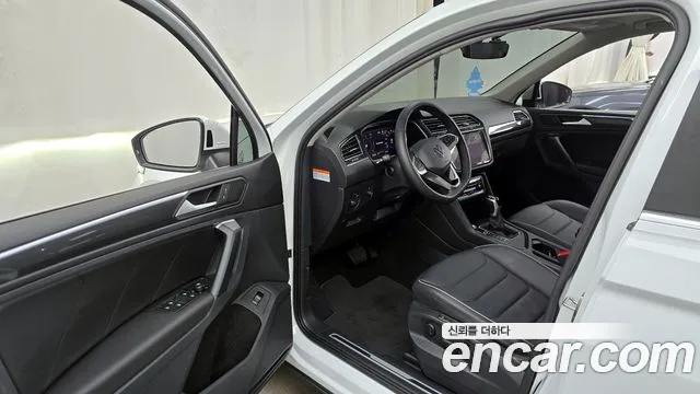 Volkswagen Tiguan Tiguan 2 поколение 2.0 TDI Prestige — Фото автомобиля 10