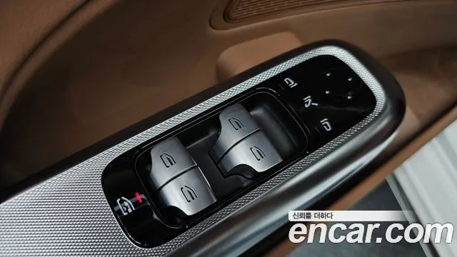 Mercedes-Benz E-Class W214 — Фото автомобиля 30