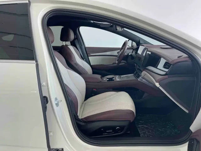 BYD Seal 07 DM-i — Фото автомобиля 10