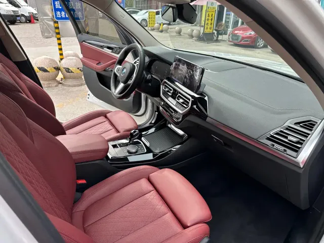 BMW X3 — Фото автомобиля 10