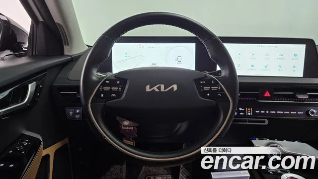 Kia EV6 — Фото автомобиля 14