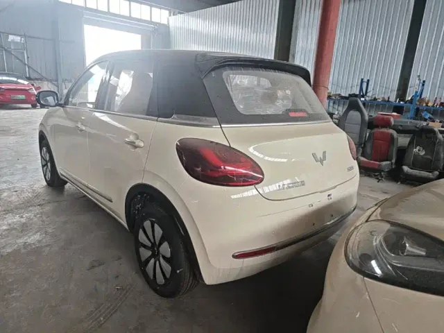 Wuling Bingo — Фото автомобиля 4