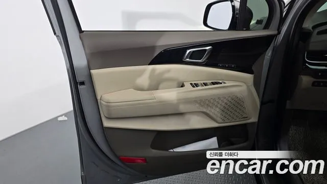 Kia Carnival 4th Gen — Фото автомобиля 13