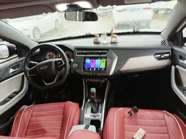Chery Tiggo 3x — Фото автомобиля 12