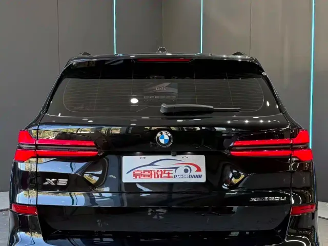BMW X5 — Фото автомобиля 7