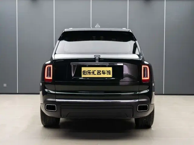 Rolls-Royce Cullinan — Фото автомобиля 6